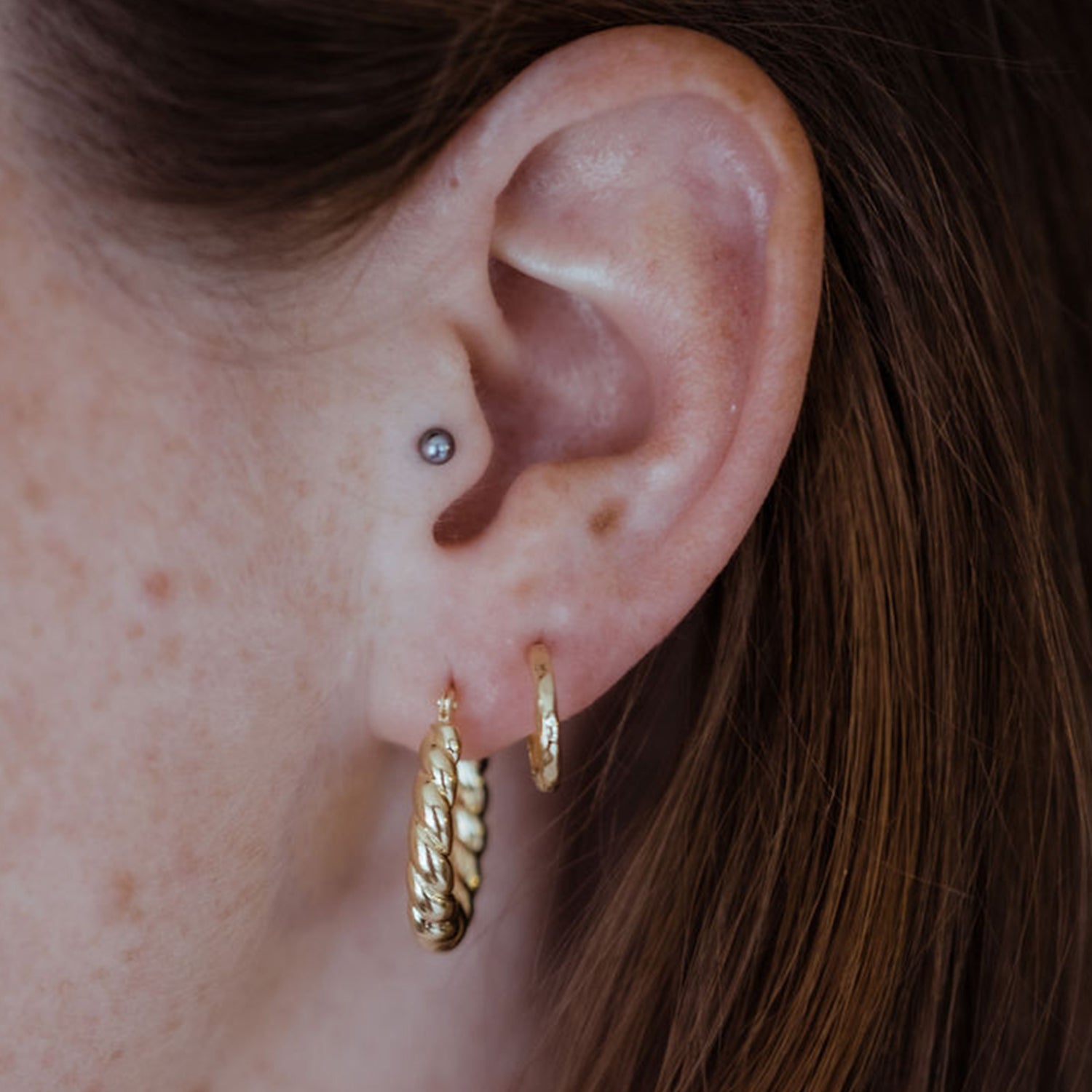Plot Twist Hoop Earrings in 14ct Gold Vermeil